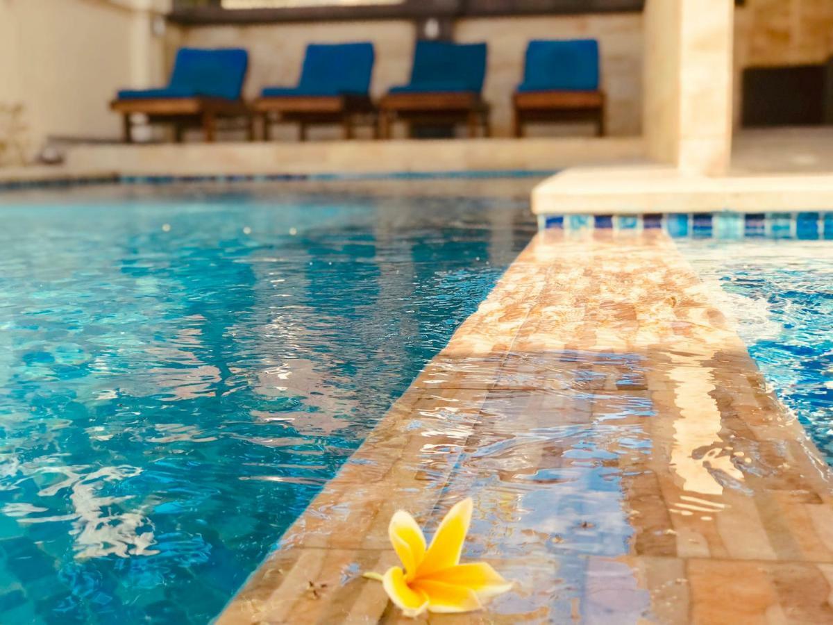 Готель Familytel Bali Kuta Selatan Екстер'єр фото