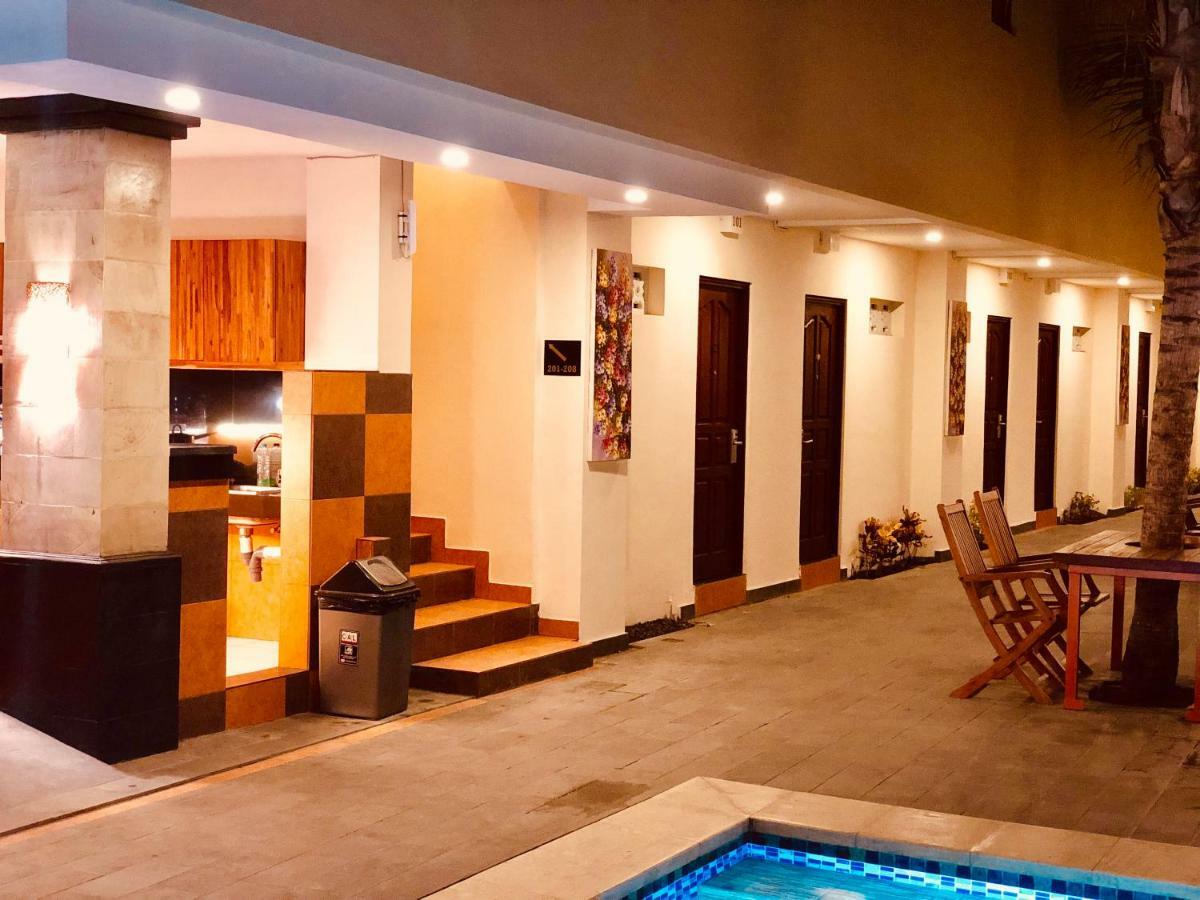 Готель Familytel Bali Kuta Selatan Екстер'єр фото