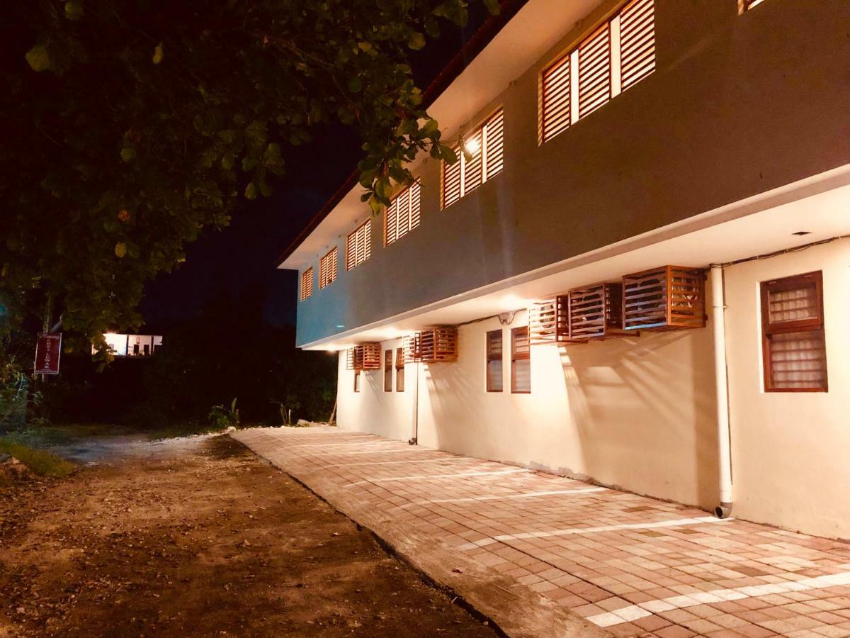 Готель Familytel Bali Kuta Selatan Екстер'єр фото