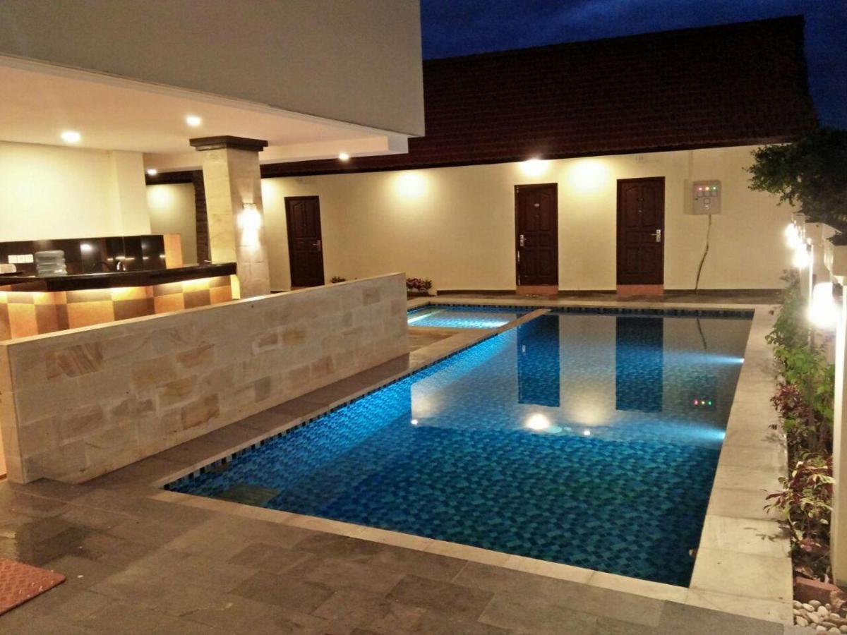 Готель Familytel Bali Kuta Selatan Екстер'єр фото